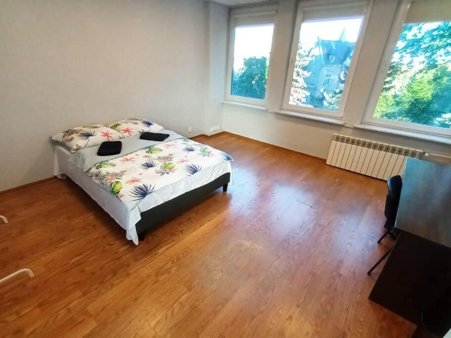 Fantastic Zg - S4 Pokoj 209 Zielona Góra Eksteriør bilde